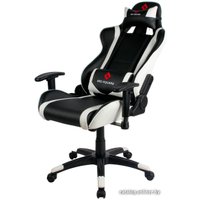 Игровое (геймерское) кресло Red Square Pro Moon White