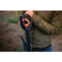 Лопата штыковая остроконечная Fiskars SmartFit 1001567