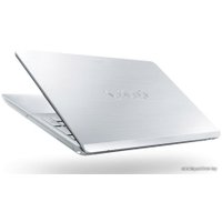 Ноутбук Sony VAIO SVF15A1Z2RS