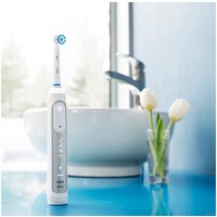 Электрическая зубная щетка Oral-B Genius 8000 D701.515.5XC (белый) 4210201277361