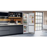 Холодильник Hotpoint-Ariston HTS 8202I BZ O3