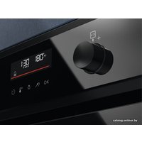 Электрический духовой шкаф Electrolux EOD6C77H