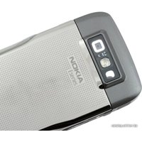 Телефон Nokia E71