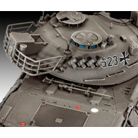 Сборная модель Revell 03258 Танк Leopard 1A1