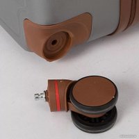 Чемодан-спиннер Grott 340-614/5-18 (светло-серый)