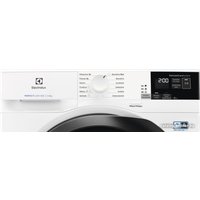 Сушильная машина Electrolux DelicateCare 800 EW8HEU148BP