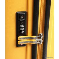 Чемодан-спиннер American Tourister Bon Air DLX Yellow 55 см