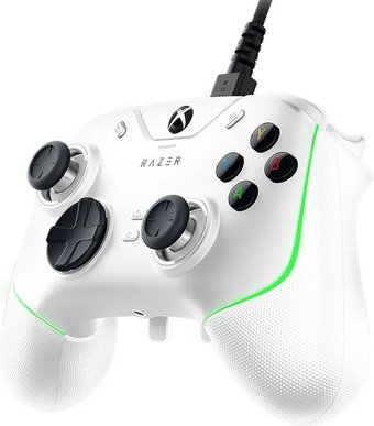 Razer Wolverine V2 Chroma (белый)