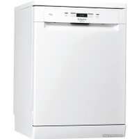 Отдельностоящая посудомоечная машина Hotpoint-Ariston HFC 3C26