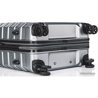 Чемодан-спиннер Verage Crust 17106-2+ 70 см (серебристый)