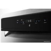 Отдельностоящая посудомоечная машина Whirlpool WFC 3C22 P X