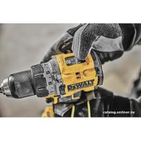 Дрель-шуруповерт DeWalt DCD800P2T (с 2-мя АКБ, кейс)