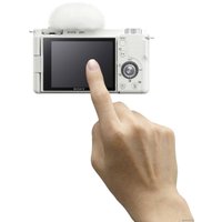 Беззеркальный фотоаппарат Sony ZV-E10L Kit 16-50mm (белый)