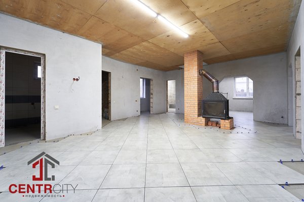 4-комн. квартира — Щомыслицкий сельский Совет, Волковичи, Поселковая улица, 40