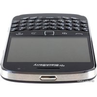 Телефон BlackBerry Bold 9900
