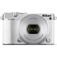 Беззеркальный фотоаппарат Nikon 1 J5 Kit 10-30mm