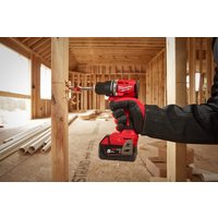 Ударная дрель-шуруповерт Milwaukee M18 BLPDRC-402C 4933492824 (с 2-мя АКБ 4 Ач, кейс)