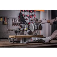 Торцовочная пила Crown CT15233P