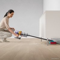 Вертикальный пылесос с влажной уборкой Dyson V15s Detect Submarine 448798-01