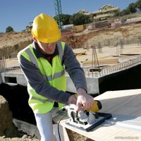 Дисковая (циркулярная) пила DeWalt DWE575K