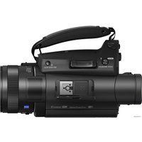 Видеокамера Sony FDR-AX700