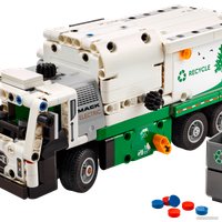 Конструктор LEGO Technic 42167 Электрический мусоровоз Mack LR