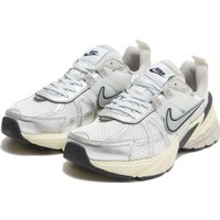 Кроссовки Nike V2K Run Summit White Metallic Silver Womens FD0736-100 (40)