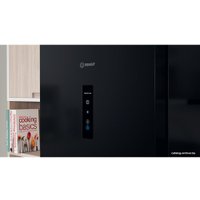 Холодильник Indesit ITR 5200 B