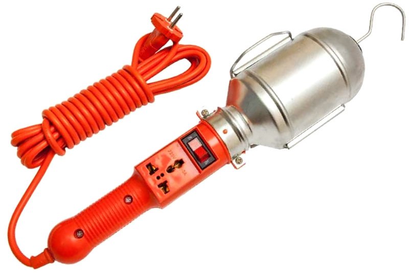

Фонарь Universal 966U-0230 c выключателем и розеткой (30м)