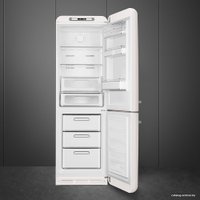 Холодильник Smeg FAB32RWH5