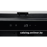 Винный шкаф AEG AWUS020B5B