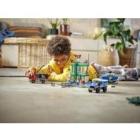 Конструктор LEGO City 60317 Полицейская погоня в банке