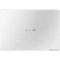 Ноутбук ASUS Zenbook UX305CA-FC075T