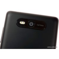 Телефон Nokia Lumia 820