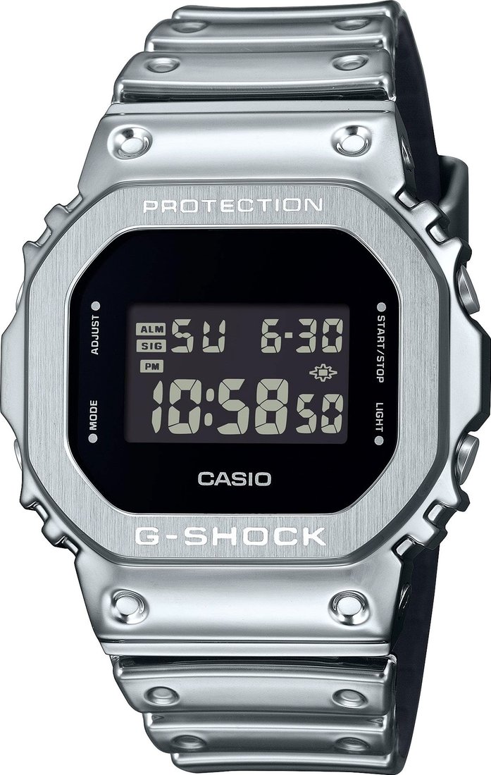 

Наручные часы Casio GM-5600YM-8E