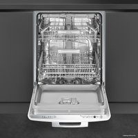 Отдельностоящая посудомоечная машина Smeg STFABWH3