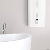 Накопительный электрический водонагреватель Electrolux EWH 80 Centurio IQ 3.0