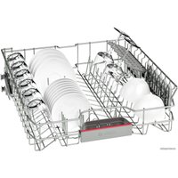 Встраиваемая посудомоечная машина Bosch SMV44KX00R