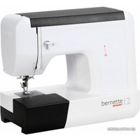 Электромеханическая швейная машина Bernina Bernette 12