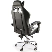 Игровое (геймерское) кресло Calviano Ultimato (черный/белый/золотистый)