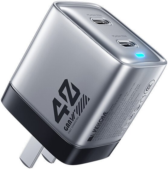 Сетевое зарядное Wekome WP-U02