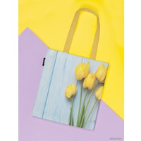Сумка шоппер JoyArty Желтые тюльпаны на деревянныx доскаx bsh_59399