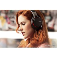Наушники Sony MDR-1RBT