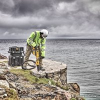 Пылесос DeWalt DCV586MT2-XE
