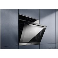 Электрический духовой шкаф Electrolux COE7P31X2