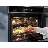 Электрический духовой шкаф Electrolux KOAAS31CX