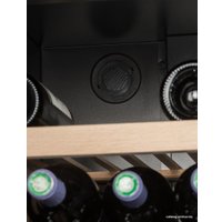 Винный шкаф La Sommeliere VIP330VFA