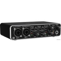  Behringer U-Phoria UMC204HD