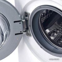 Стиральная машина LG F14U1TBS2