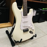 Электрогитара Fabio ST100 WH